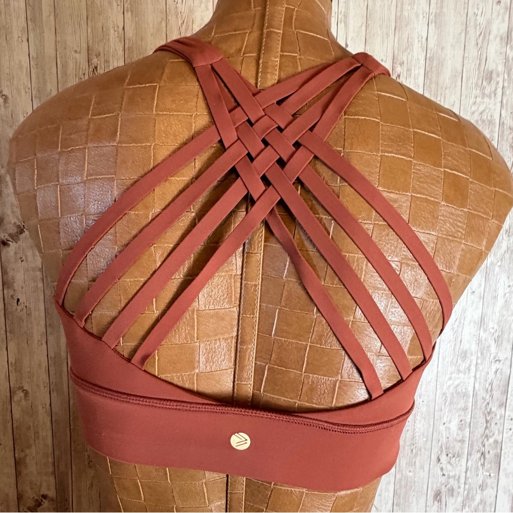 Savvi Moisture-Wicking  'Sun'  Sports Bra